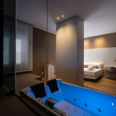 Amorgiu Luxury Suites Palermo Buitenkant foto